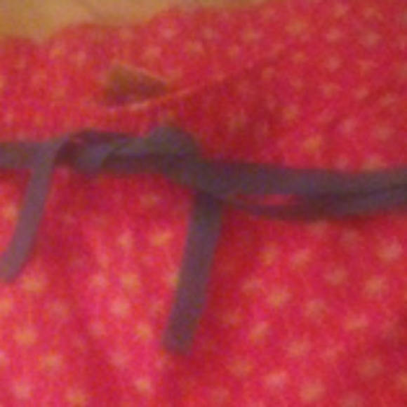 Shorts - Picture 3 of 3